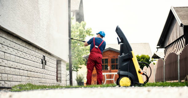 Best Animal Enclosure Cleaning  in Leesburg, OH